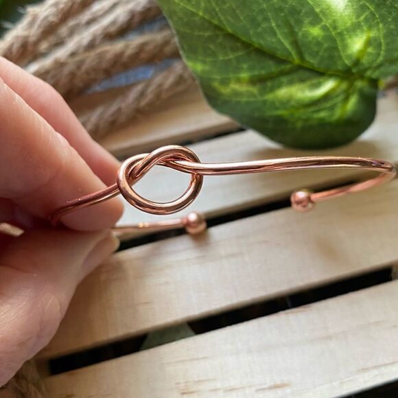 Rose Gold Love Knot Cuff Bangle - Picture 5 of 6